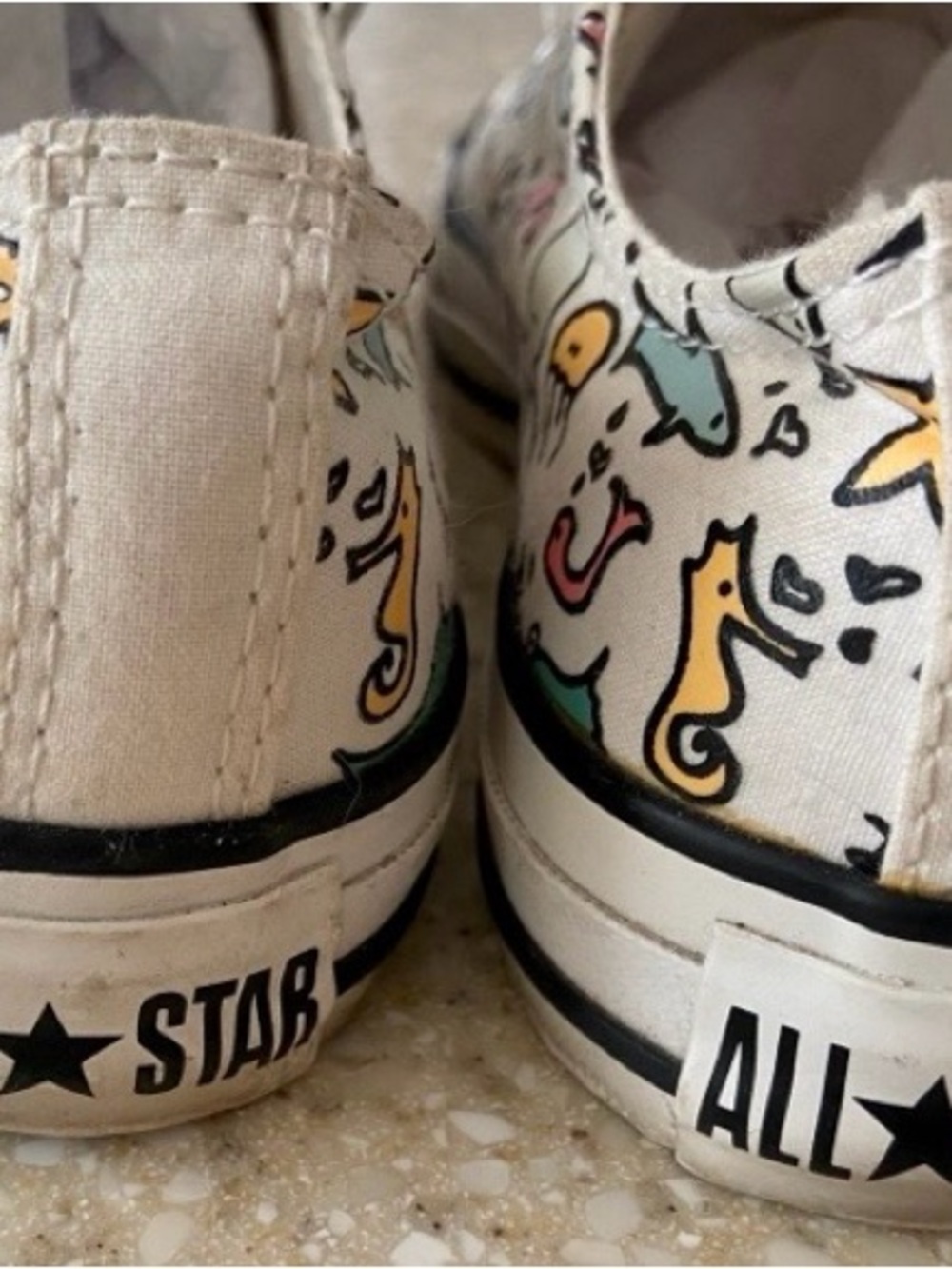 Converse White Women’s Sneakers with Multicolor Ocean Motif - Picture 3 of 6